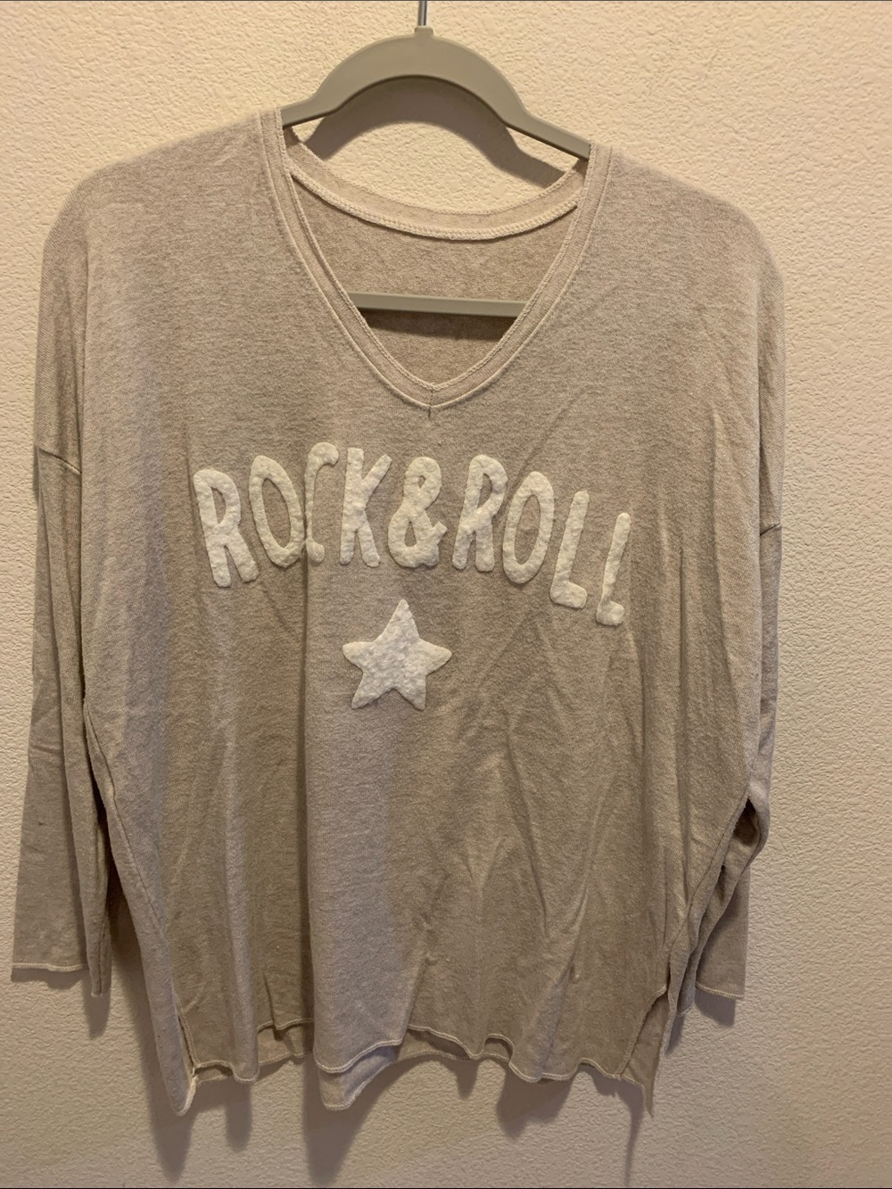 Rock & Roll Star Graphic V-Neck Sweater/Top in Heather Gray​​